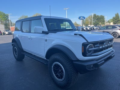 2023 Ford Bronco Outer Banks Sasquatch Package