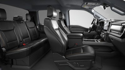 2026 Ford Chassis Cab F-450® LARIAT®