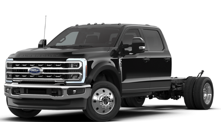 2026 Ford Chassis Cab F-450® LARIAT®