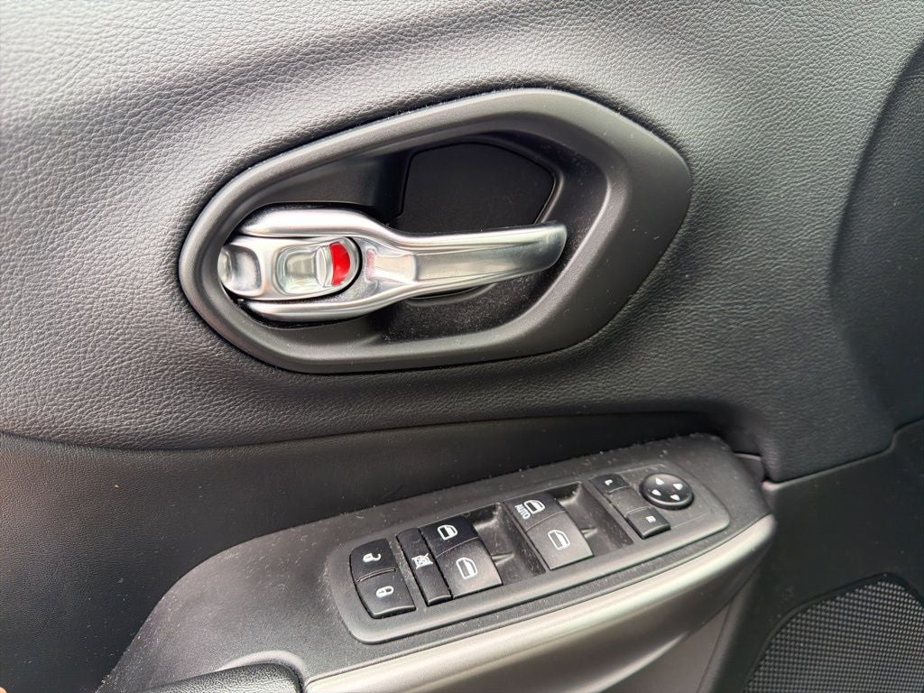 2020 Jeep Cherokee Latitude