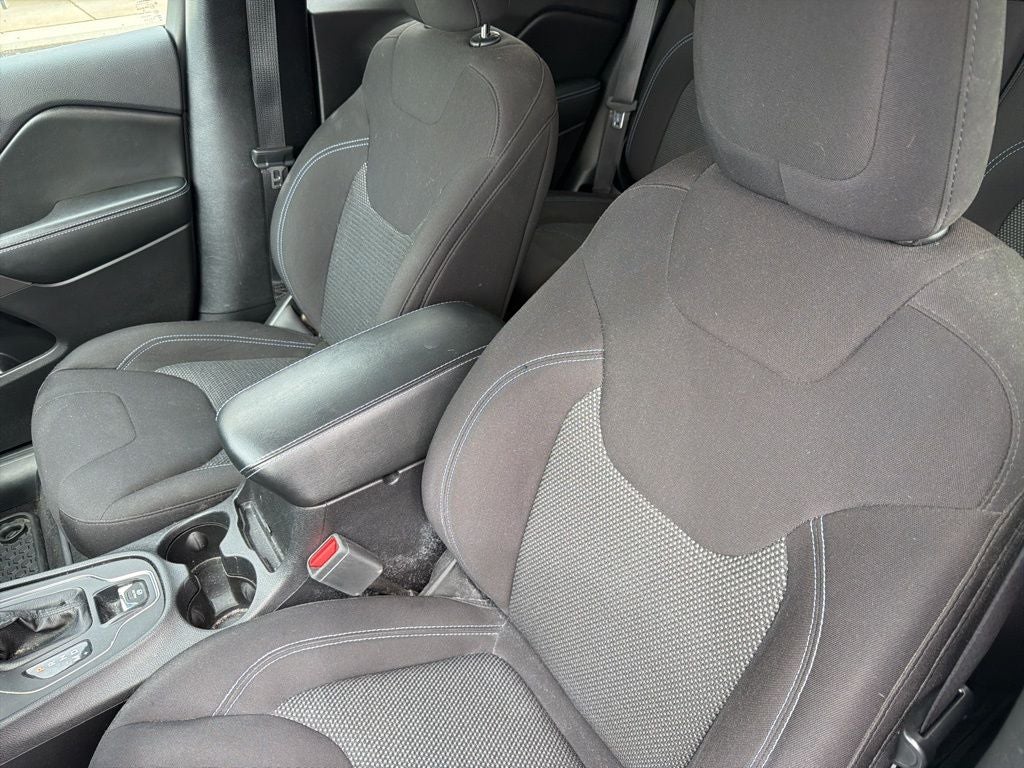 2020 Jeep Cherokee Latitude