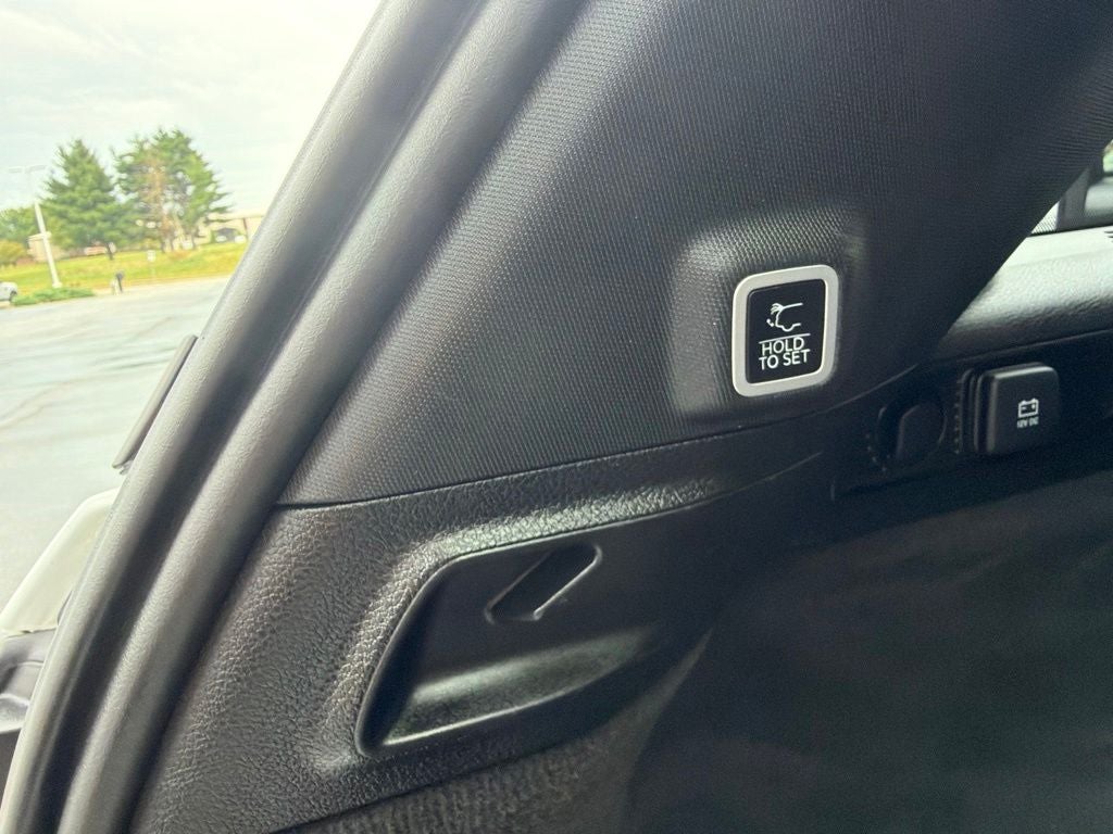 2022 Jeep Grand Cherokee Summit Reserve
