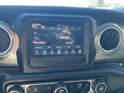 2020 Jeep Gladiator Overland