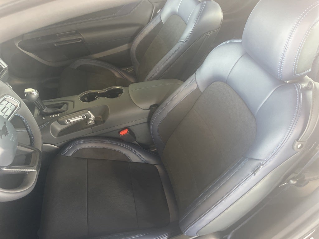 2025 Ford Mustang Dark Horse