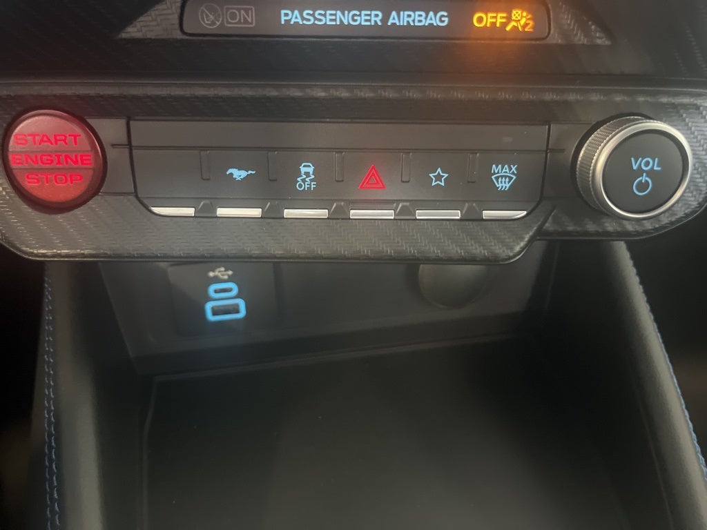 2025 Ford Mustang Dark Horse