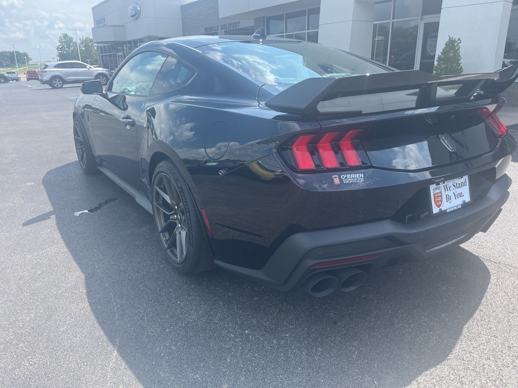 2025 Ford Mustang Dark Horse