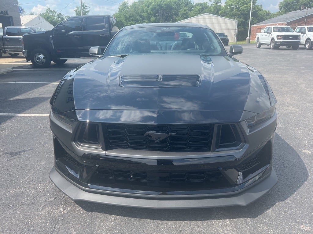2025 Ford Mustang Dark Horse