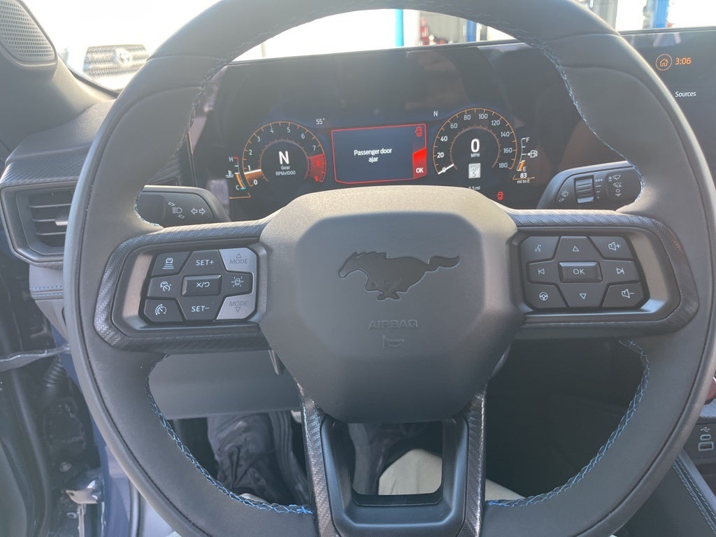 2025 Ford Mustang Dark Horse