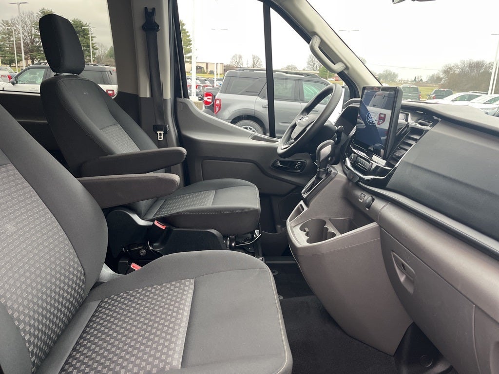 2023 Ford Transit-350 XLT 15 Passenger