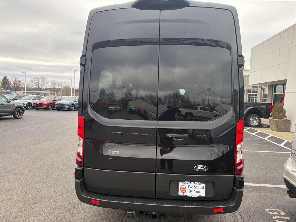 2026 Ford Transit-350 XLT AWD 15 PASSENGER