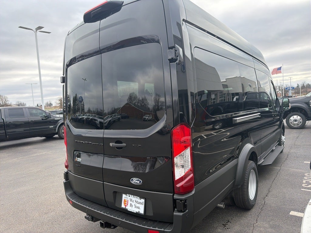 2026 Ford Transit-350 XLT AWD 15 PASSENGER