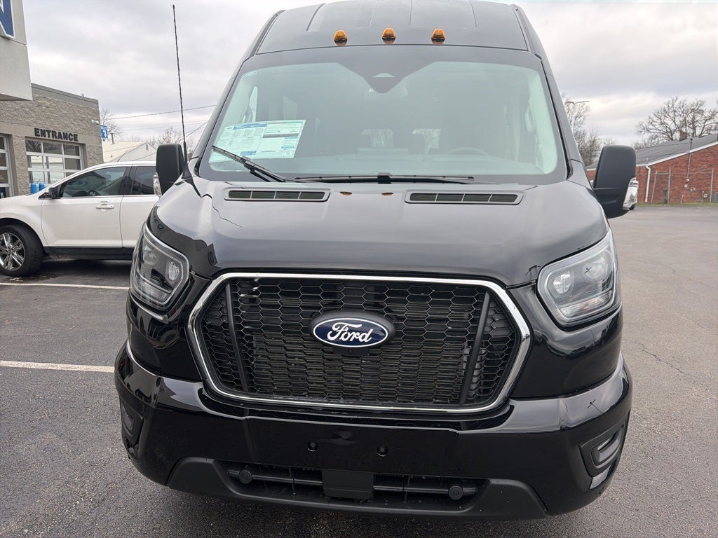 2026 Ford Transit-350 XLT AWD 15 PASSENGER