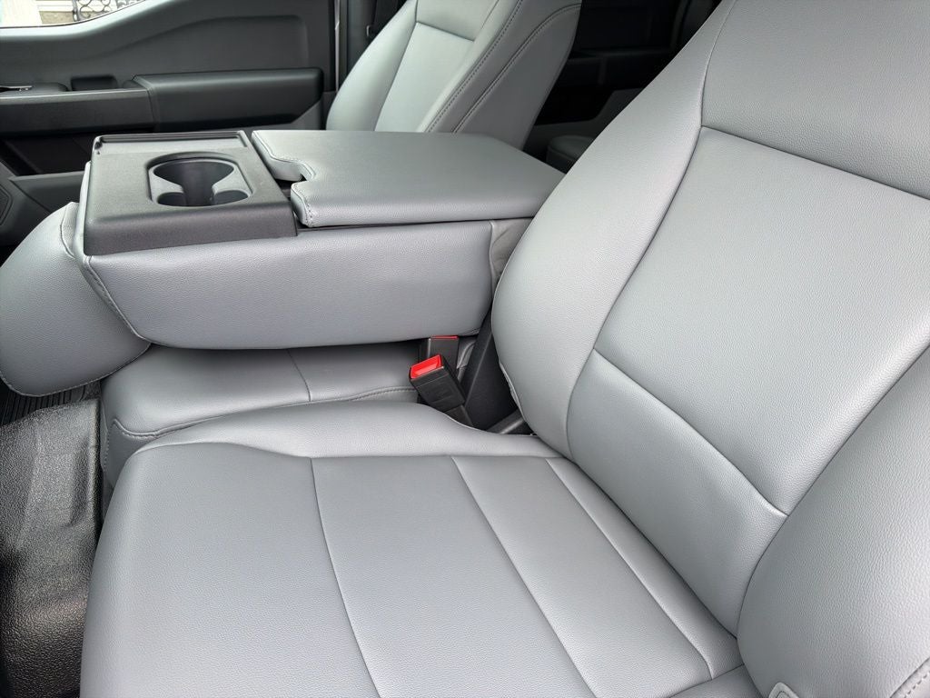 2026 Ford F-450SD DRW