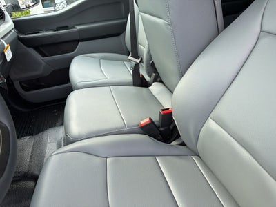 2026 Ford F-450SD XL CAB AND CHASIS DRW