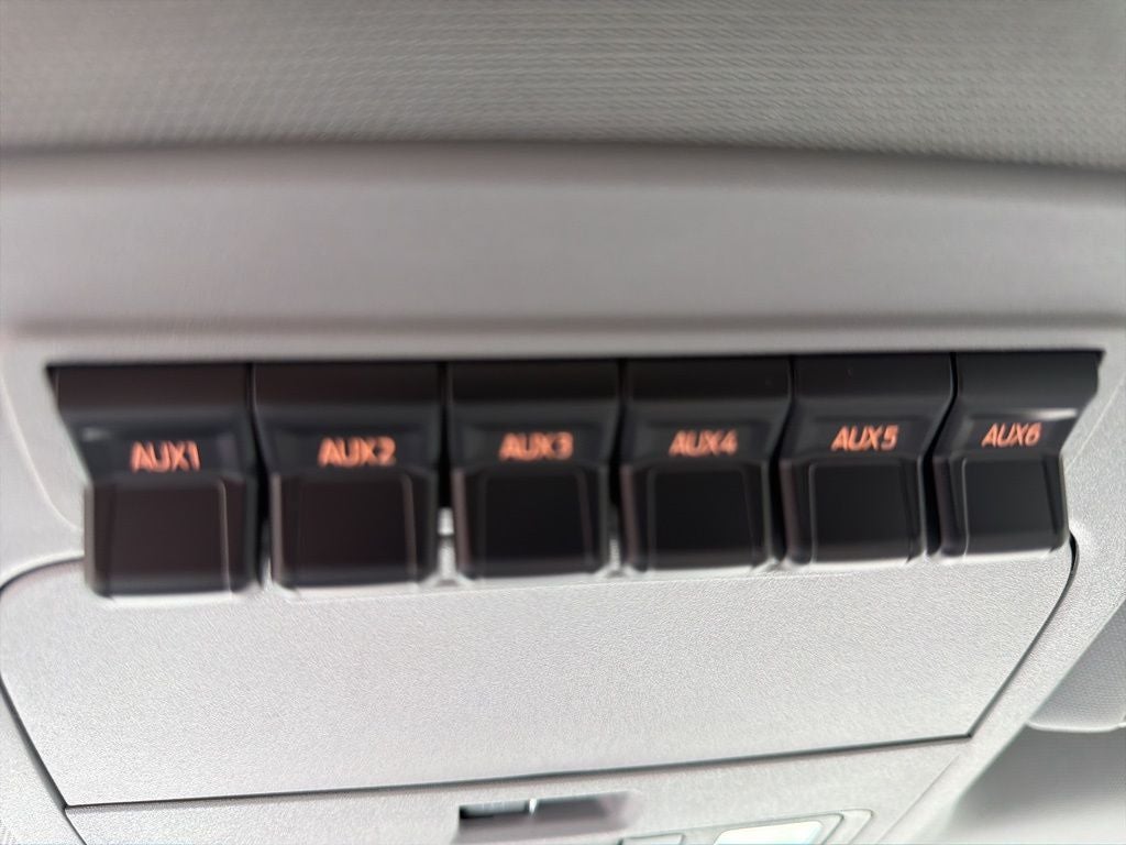 2026 Ford F-450SD XL CAB AND CHASIS DRW