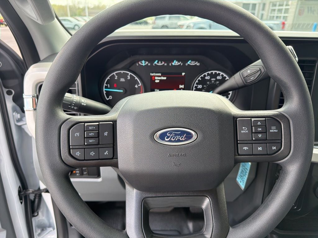 2026 Ford F-450SD XL CAB AND CHASIS DRW