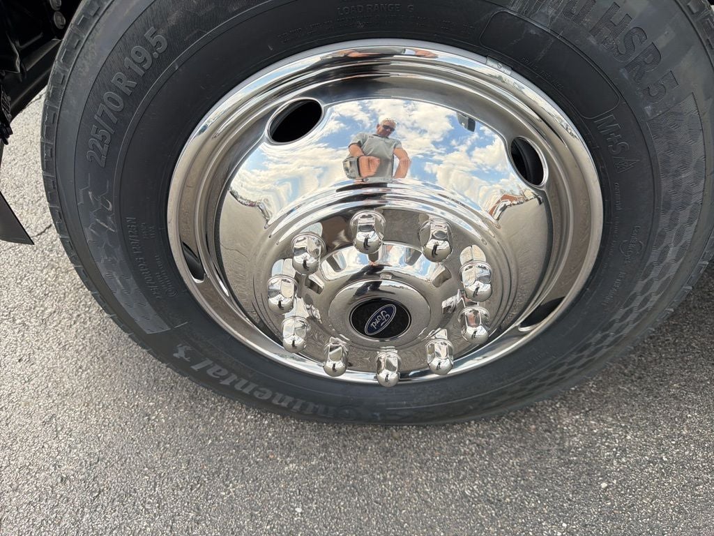 2026 Ford F-450SD XL CAB AND CHASIS DRW