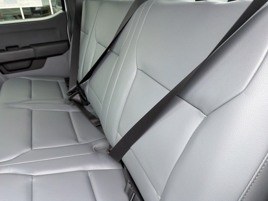 2026 Ford F-550SD XL CAB AND CHASSIS DRW