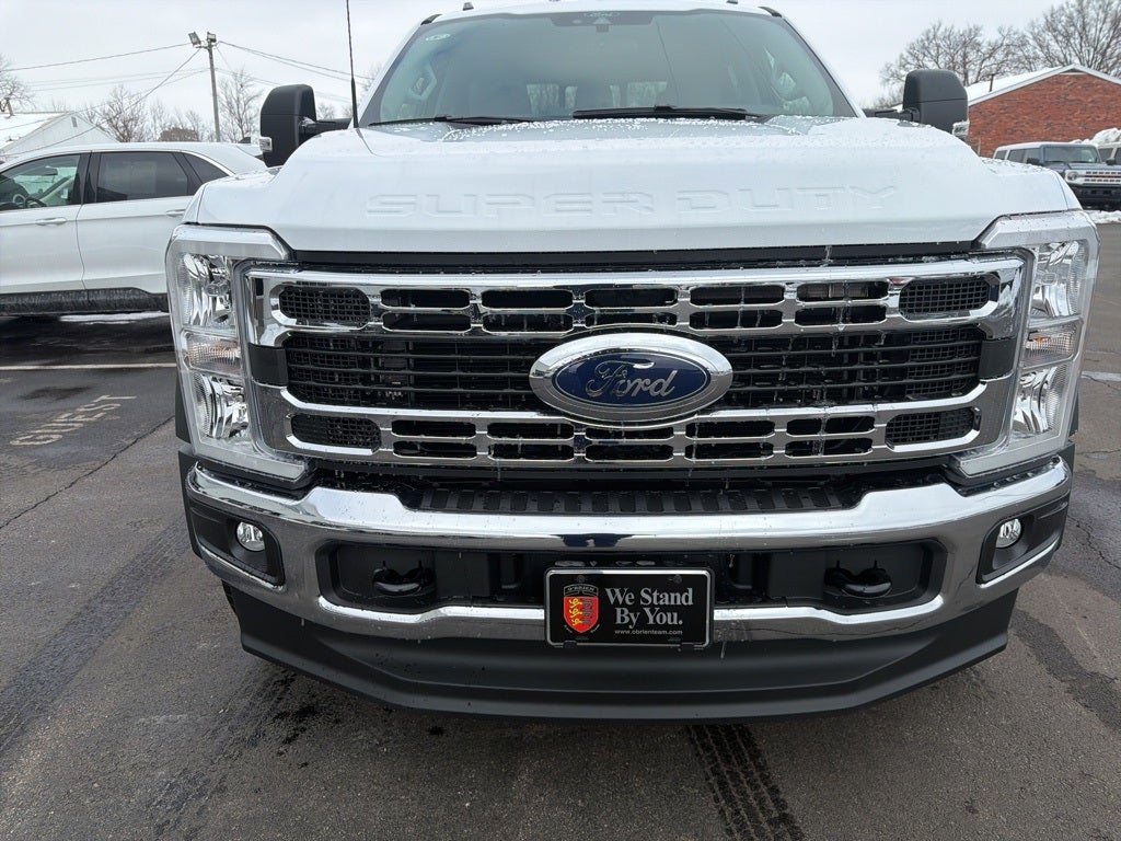 2026 Ford F-550SD XL CAB AND CHASSIS DRW