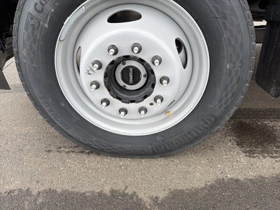 2026 Ford F-550SD XL CAB AND CHASSIS DRW