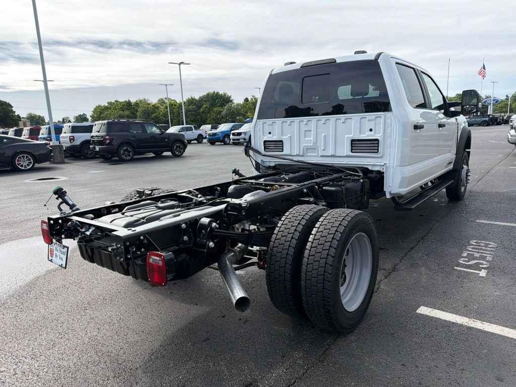 2026 Ford F-550SD XL CAB AND CHASIS DRW