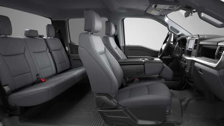 2026 Ford F-550SD XL CAB AND CHASIS DRW