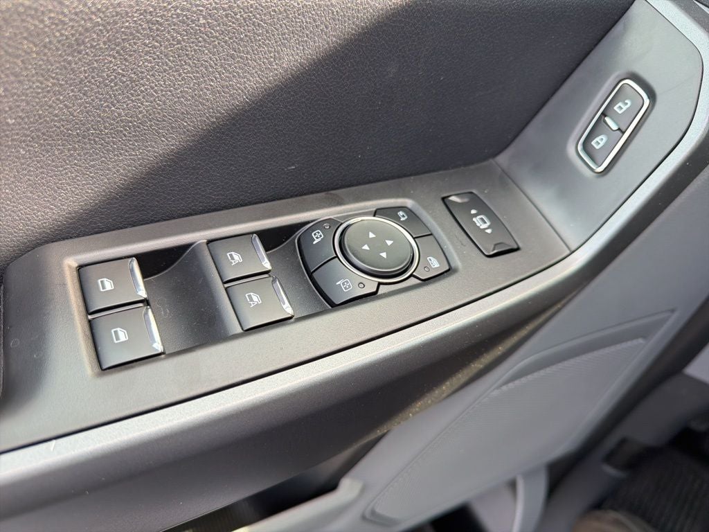 2026 Ford F-550SD XLT DRW CAB AND CHASIS