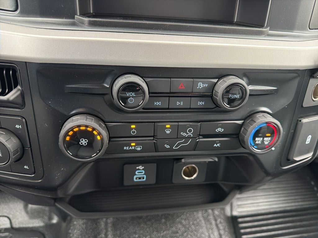 2026 Ford F-350SD XL KNAPHEIDE SERVICEBODY