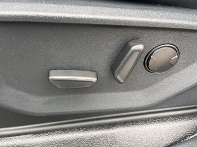 2026 Ford F-350SD Lariat DRW 9' Skirted Flat Bed