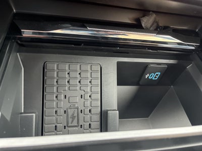 2026 Ford F-350SD Lariat DRW 9' Skirted Flat Bed