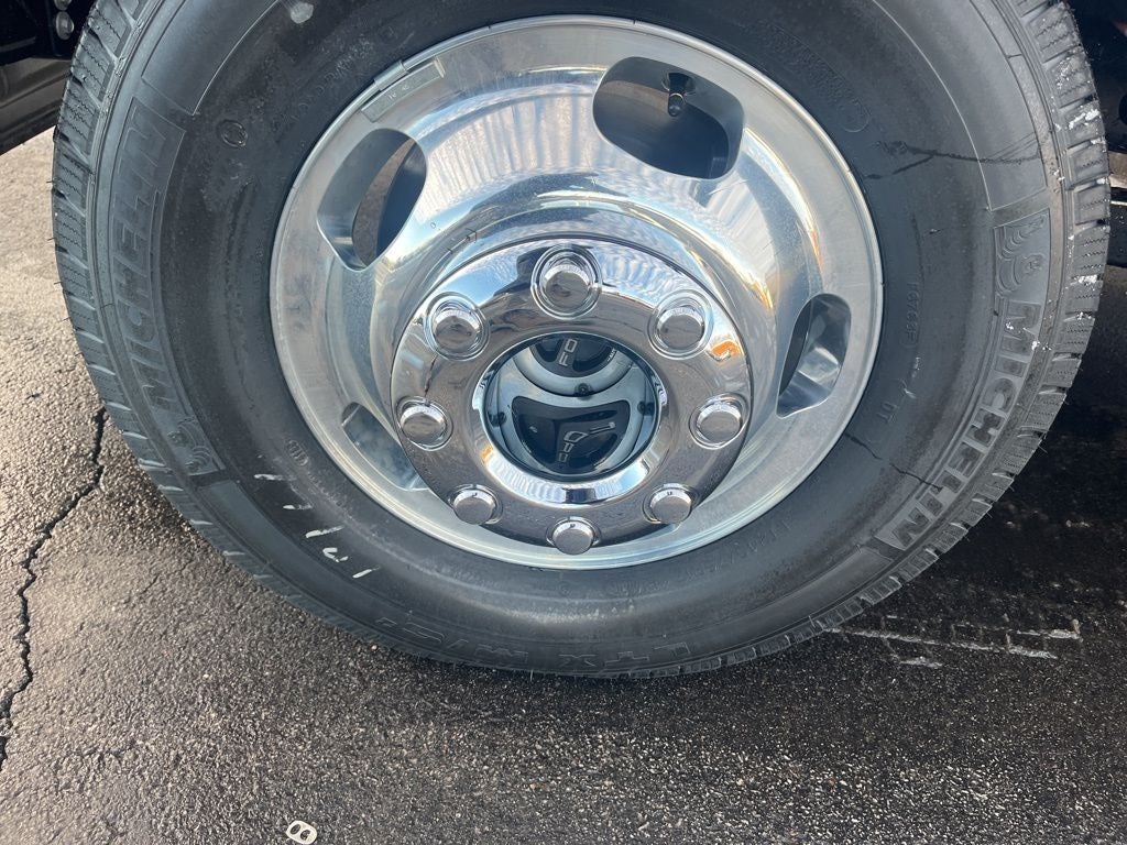 2026 Ford F-350SD Lariat DRW 9FT Aluminum CM Flat Bed