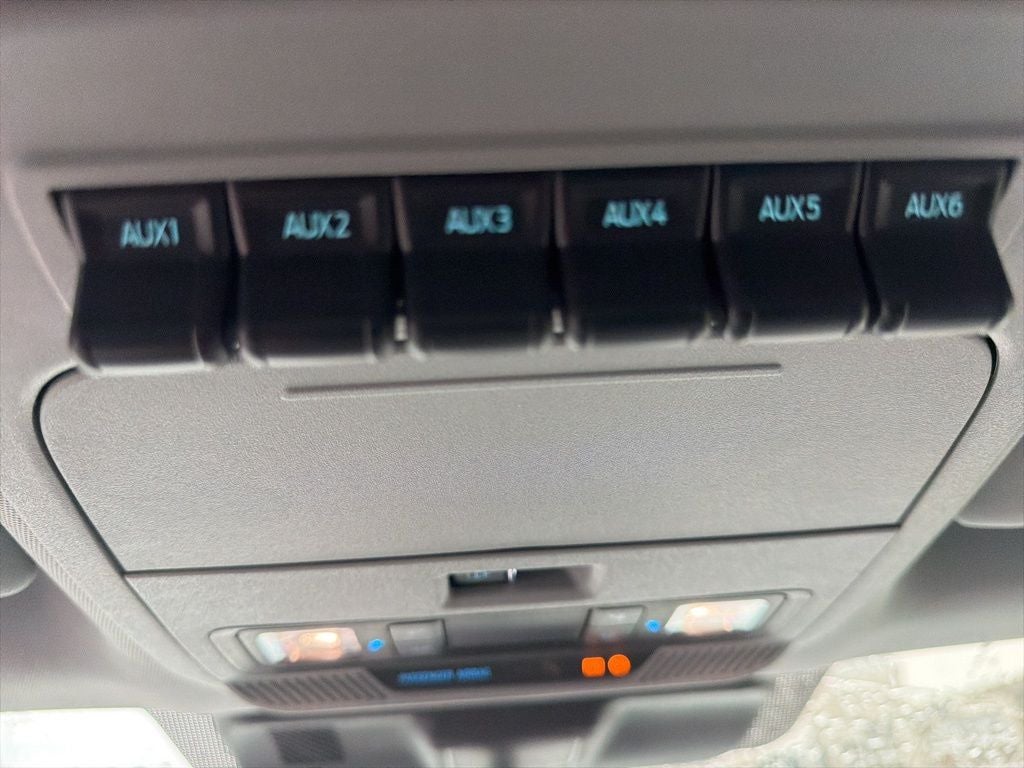 2026 Ford F-350SD XL DRW CAB AND CHASSIS