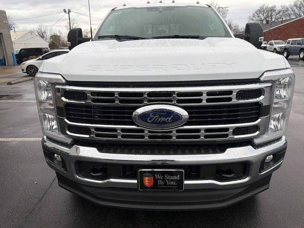 2026 Ford F-350SD XL DRW CAB AND CHASSIS