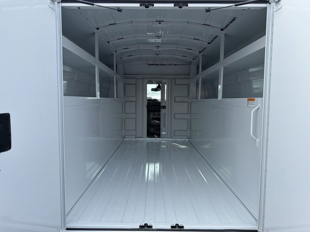 2026 Ford E-350SD Base KNAPHEIDE KUV