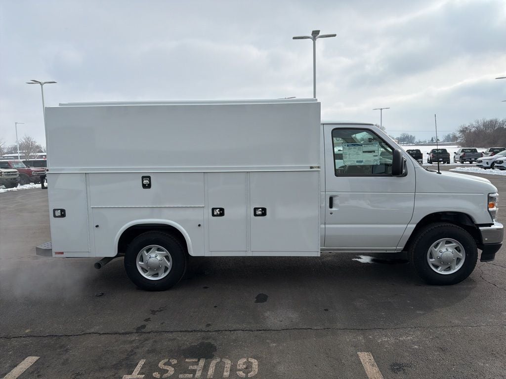2026 Ford E-350SD Base KNAPHEIDE KUV
