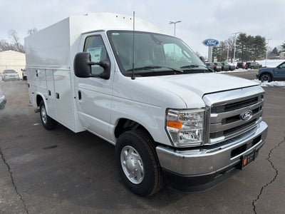 2026 Ford E-350SD Base KNAPHEIDE KUV