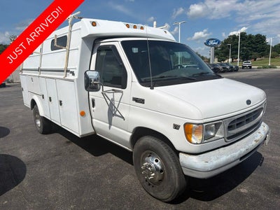 2000 Ford E-450SD Standard Service Body