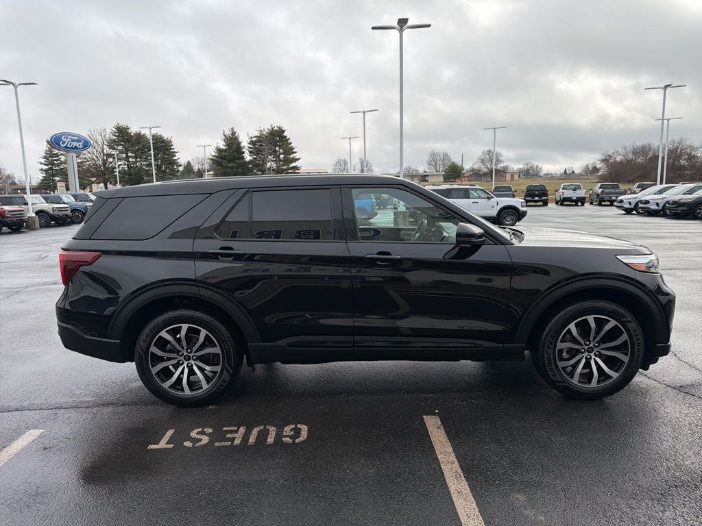 2021 Ford Explorer ST