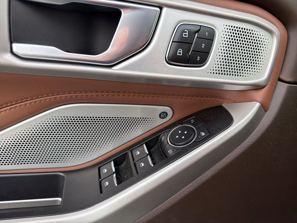 2022 Ford Explorer King Ranch