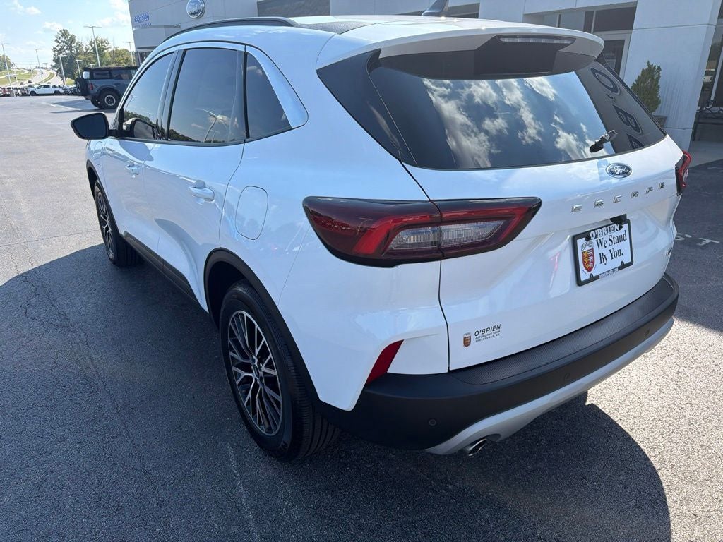 2023 Ford Escape Plug-In Hybrid Base