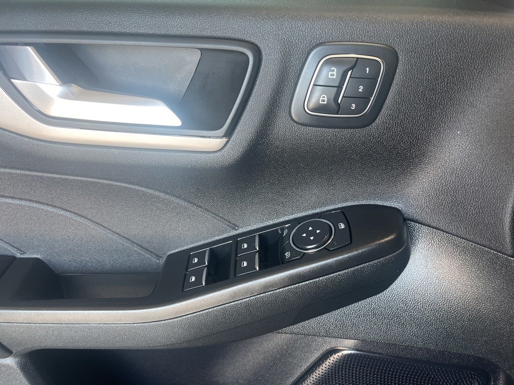 2022 Ford Escape Plug-In Hybrid SEL