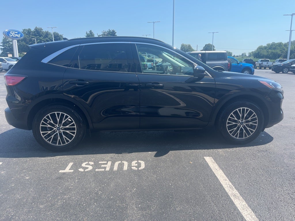 2022 Ford Escape Plug-In Hybrid SEL