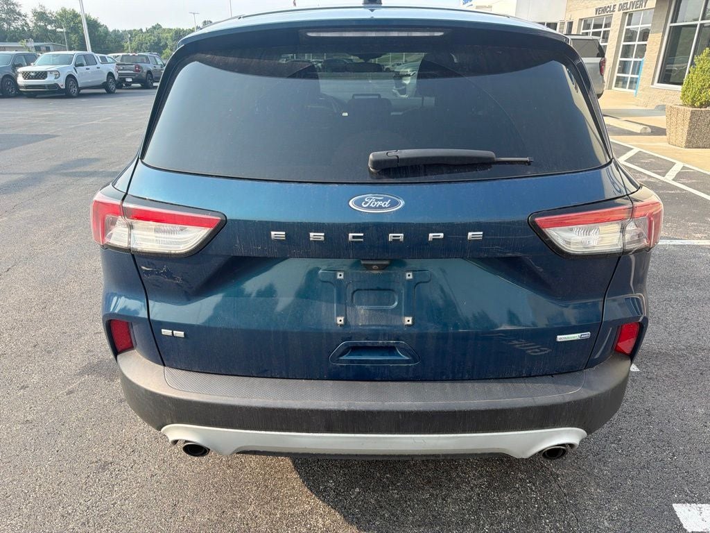 2020 Ford Escape SE