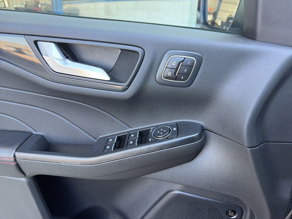 2024 Ford Escape ST-Line Select