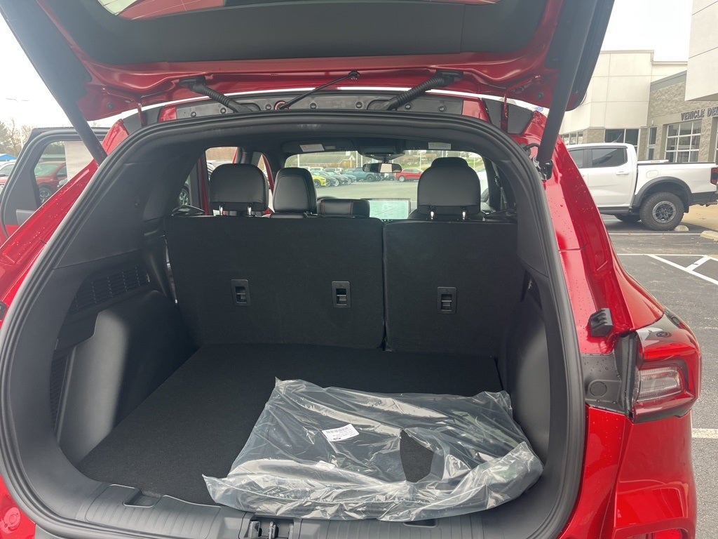 2026 Ford Escape ST-Line Select