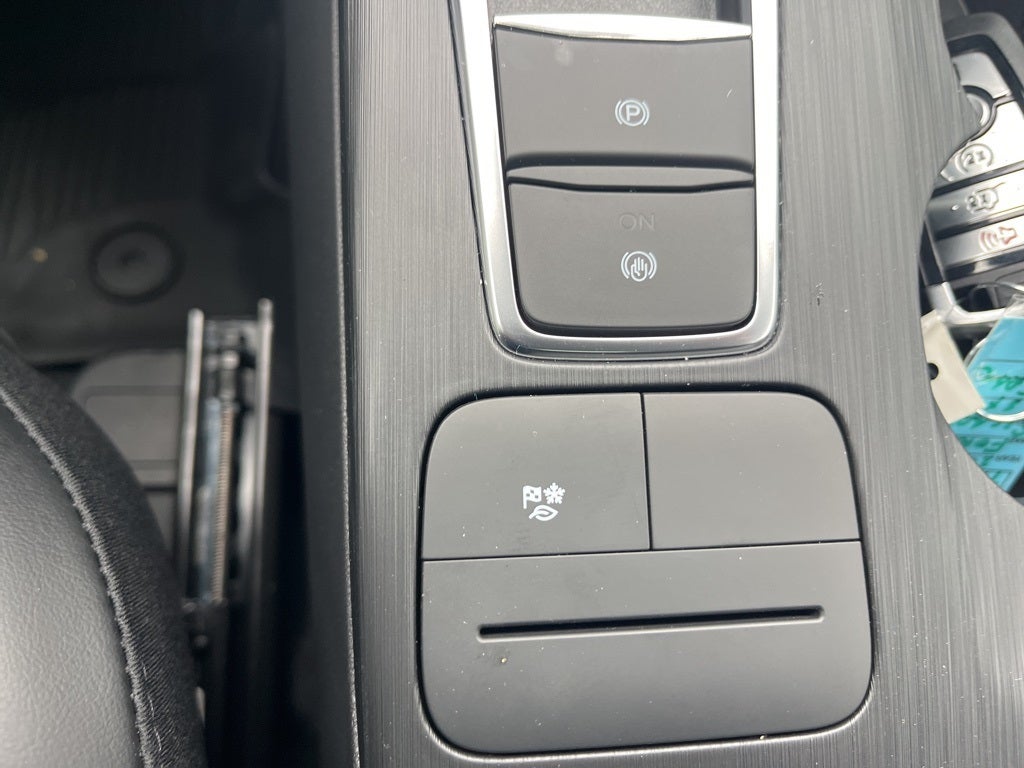 2026 Ford Escape Hybrid ST-Line Select