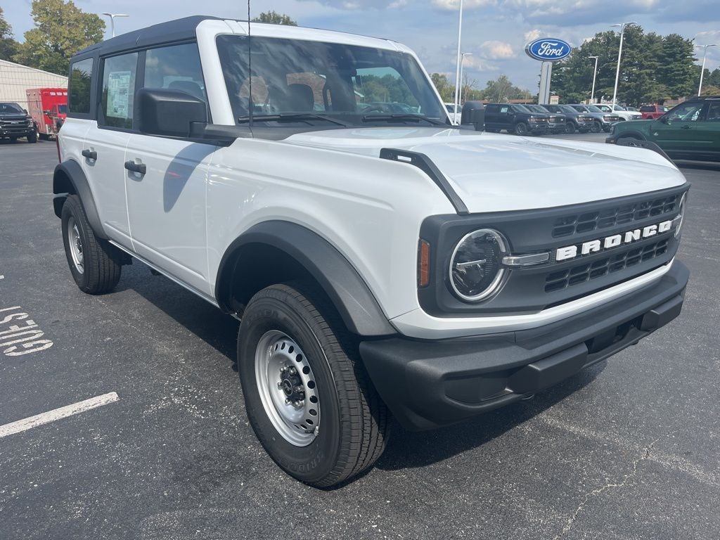 2025 Ford Bronco Base