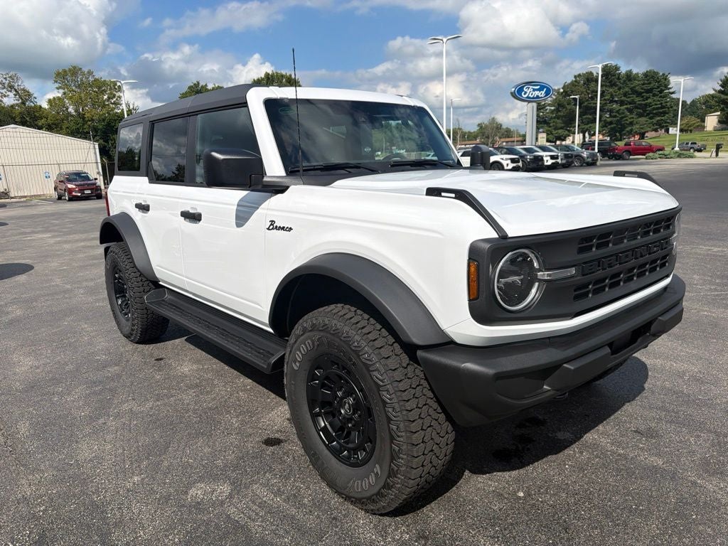 2026 Ford Bronco Big Bend FORD GARAGE MATTE BLACK PACKAGE