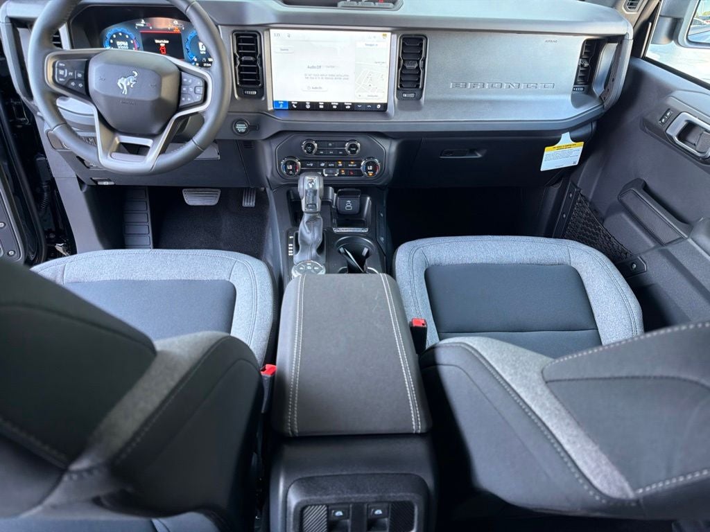 2026 Ford Bronco Big Bend FORD GARAGE BLACK MATTE PACKAGE