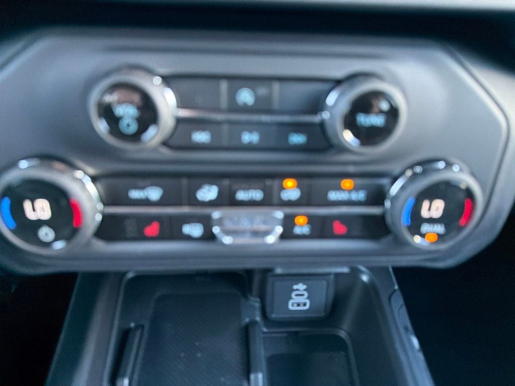 2026 Ford Bronco Big Bend FORD GARAGE BLACK MATTE PACKAGE